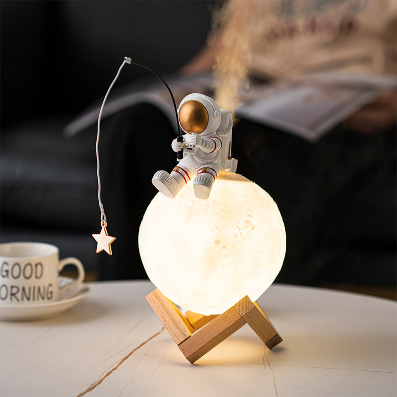 Astronaut Miniature Night Light Humidifier Lamp