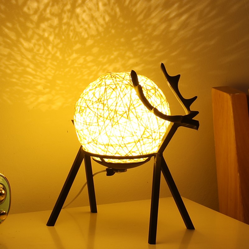 Round-Deer Shape Futuristic Lamp