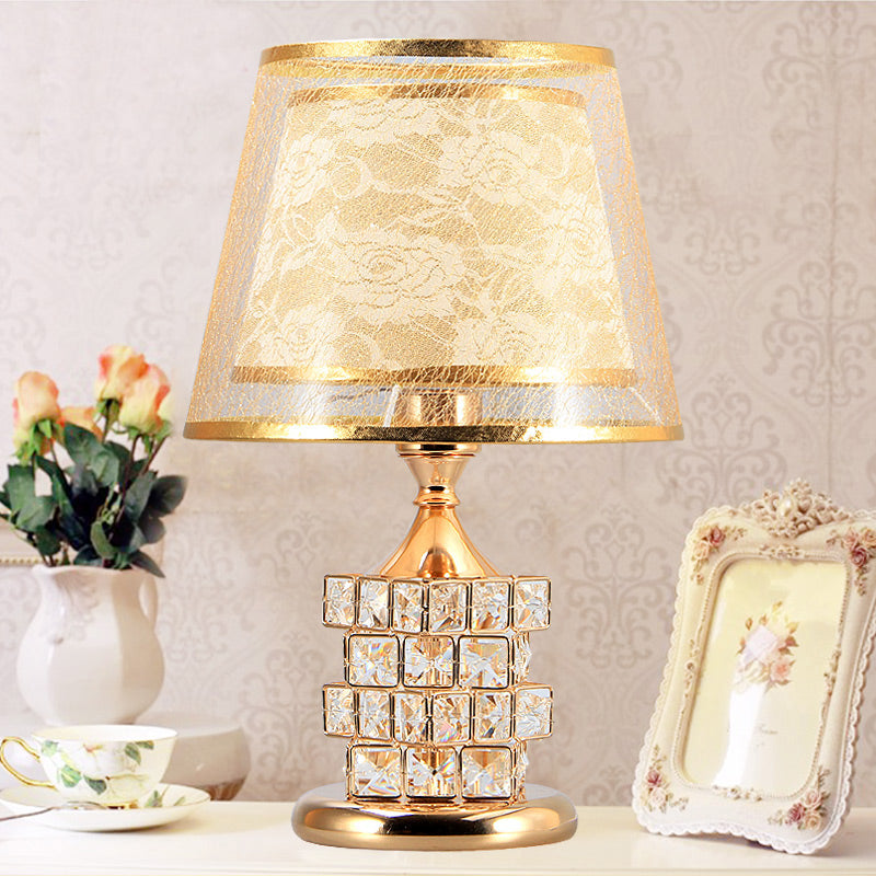 Luxury Gold Flower Pattern Lamp