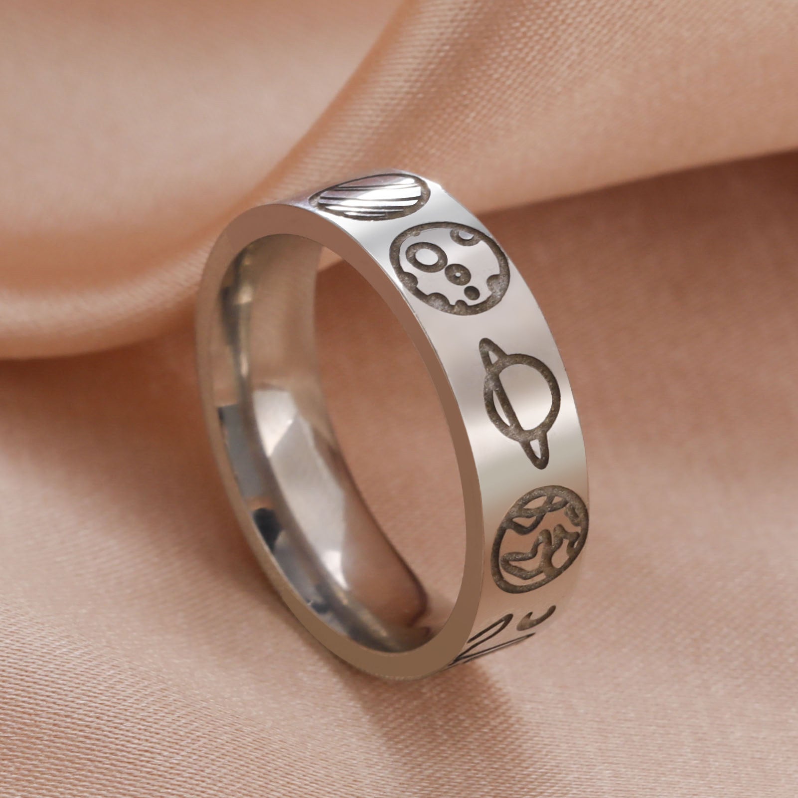 Universe Star and Planet Ring