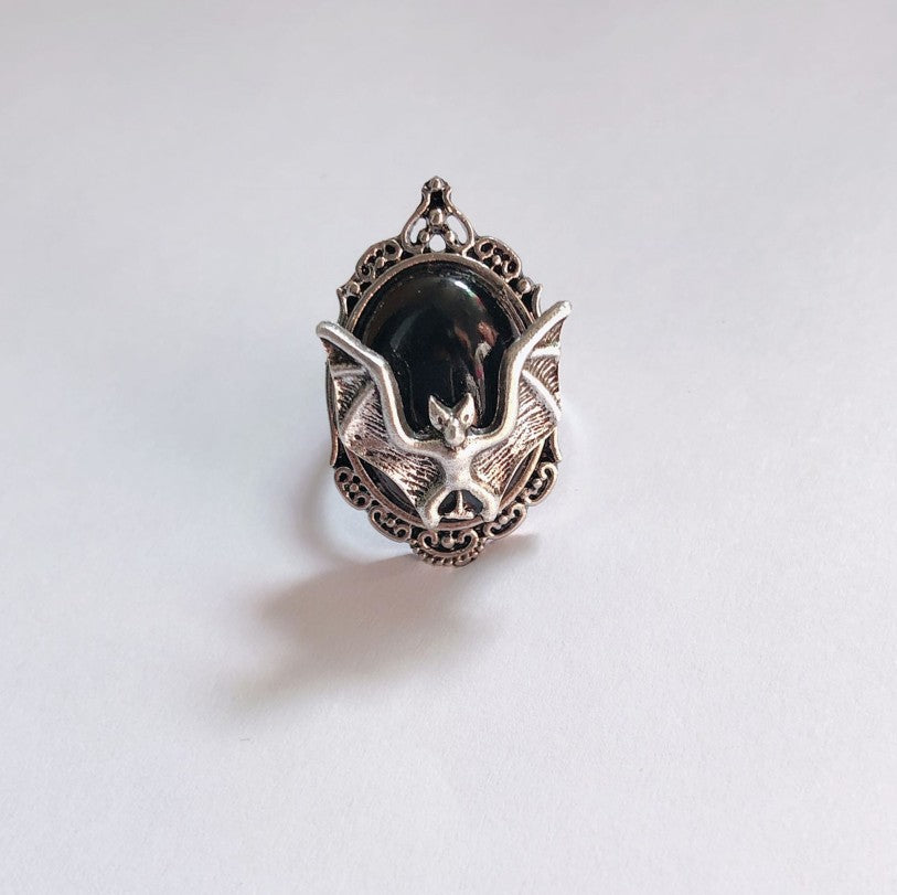 Luxurious Black Gem Bat Ring