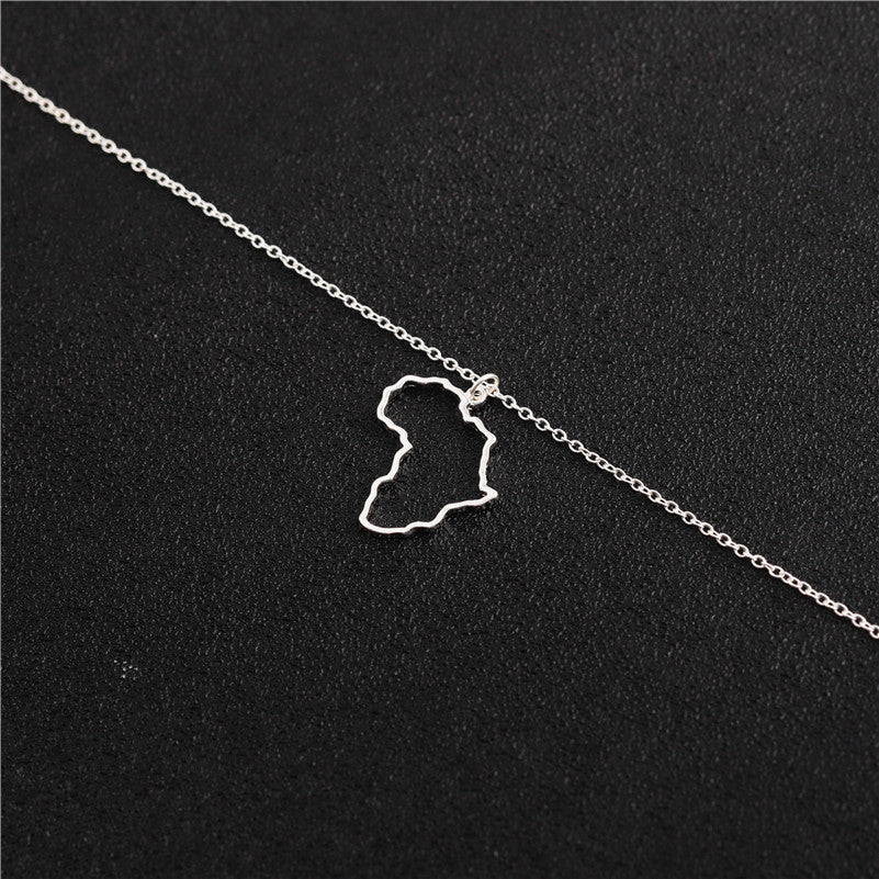 Country Map Hollow Chain Necklace