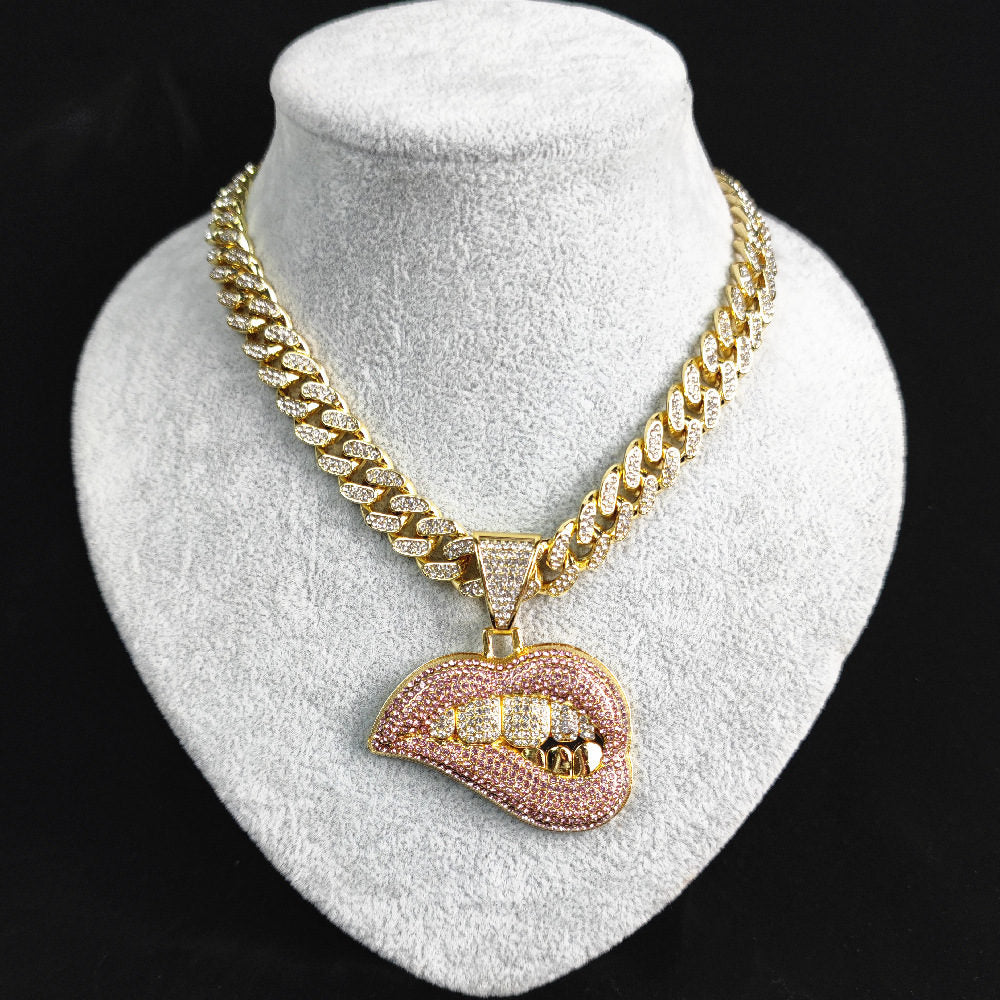 Full Rhinestone Bite Lip Pendant Necklace