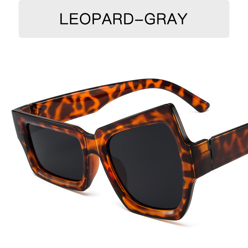 Unregelmäßige Rahmenform Polycarbonat Sonnenbrille