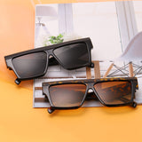 Anti UV-400 Grade Polycarbonate Wayfarer Sunglasses