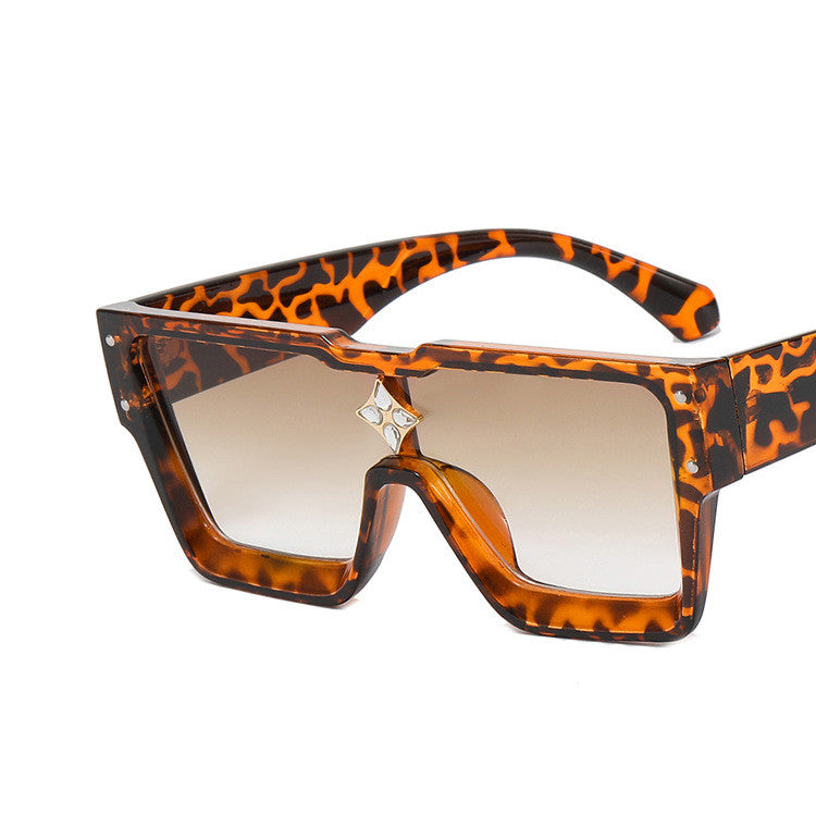 Large Square Frame Polycarbonate Sunglasses