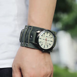 Auffällige Retro-Herrenuhr