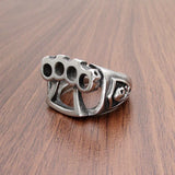 Anillo de acero inoxidable con nudillos de puño
