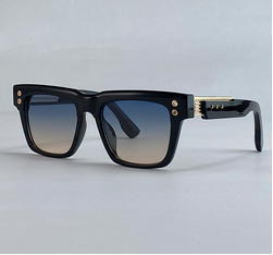 NeoSquare Classic Sunglasses