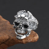Rogue Skull Rock Ring