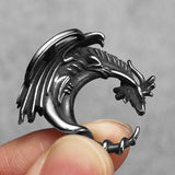 التنين الطائر قلادة قلادة مدورة