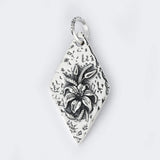 Colgantes cuadriláteros de flores de sombra