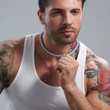 قلادة رمادية مستديرة من الفولاذ المقاوم للصدأ