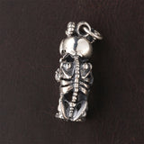 احتضان الهيكل العظمي تميمة قلادة سحر