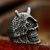 Grim Skull Horn Ring