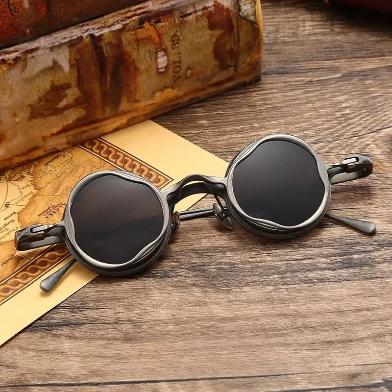 Irregular Rounded Titanium Frame Sunglasses