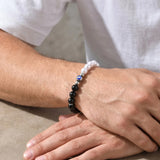 Pulsera con cuentas en blanco y negro del mal de ojo