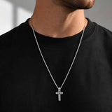 Collier élégant à pendentif croix texturé