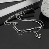 Collar Cruz Estrella Doble Capa