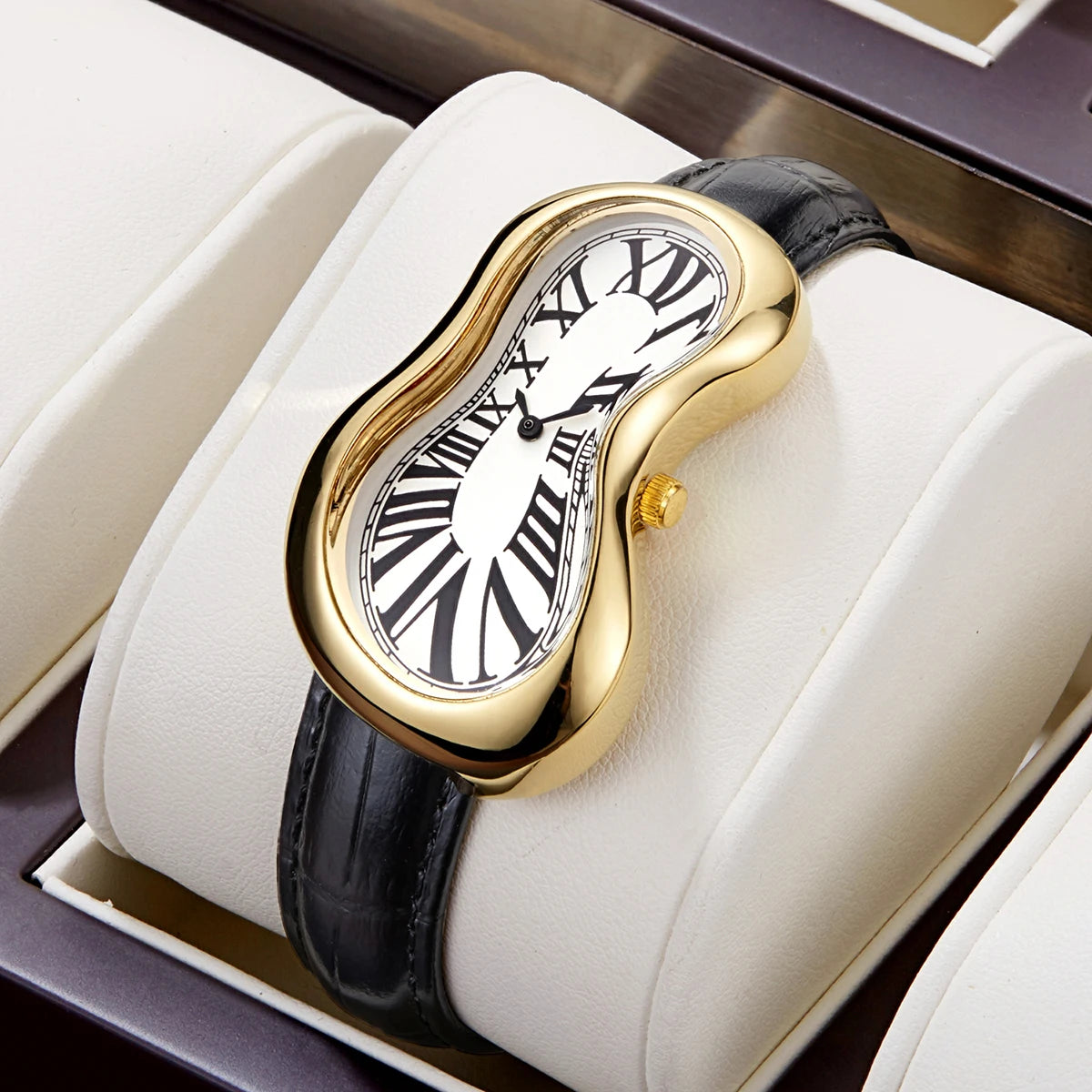 Irregular Shaped Melting Twisted Watch – Taraiga