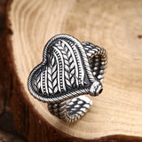 Valiant Heart Band Ring