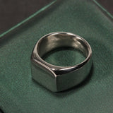 Geo Classic Square Ring