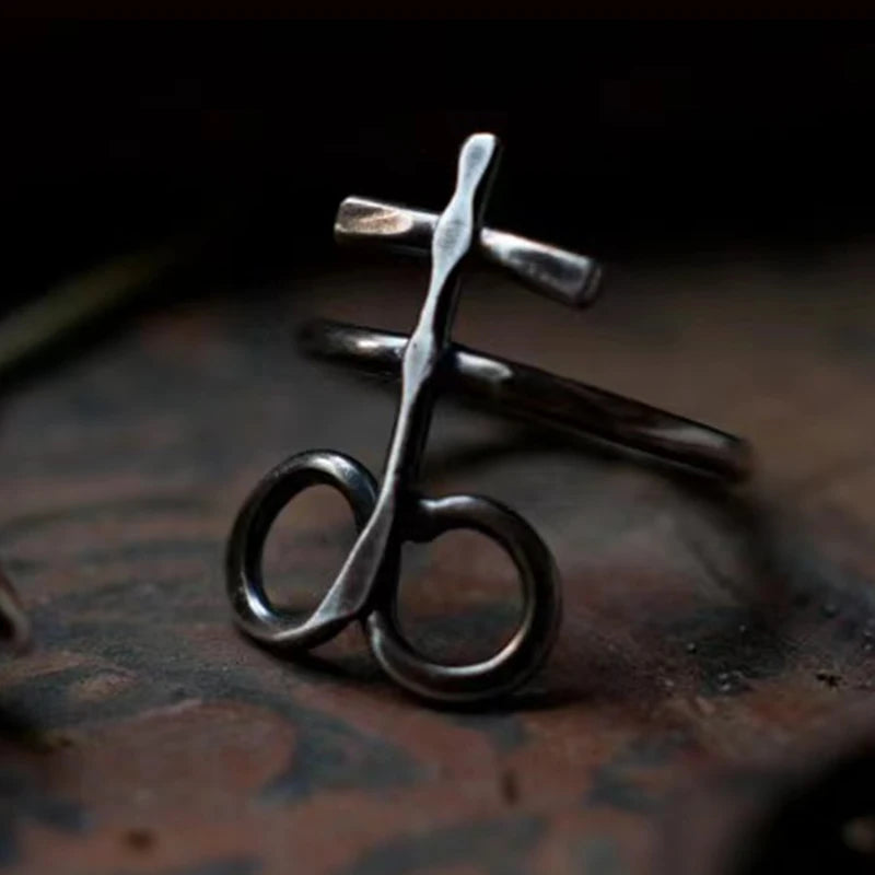 Geometric Symbol Irregular Ring