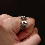 Twisted Pantograph Adjustable Ring