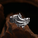 Retro Emboss Feather Ring