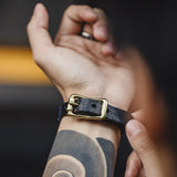 سوار جلدي خمر