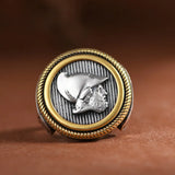 الرجعية الإغاثة صورة ذهبية الدائري