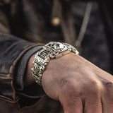 Domineering Skull Punk Bracelet