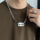 قلادة سلسلة شفرة الحلاقة