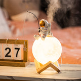 Astronaut Miniature Night Light Humidifier Lamp