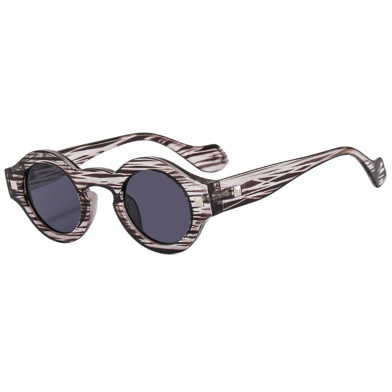 Lunettes de soleil rétro à Rim Rim