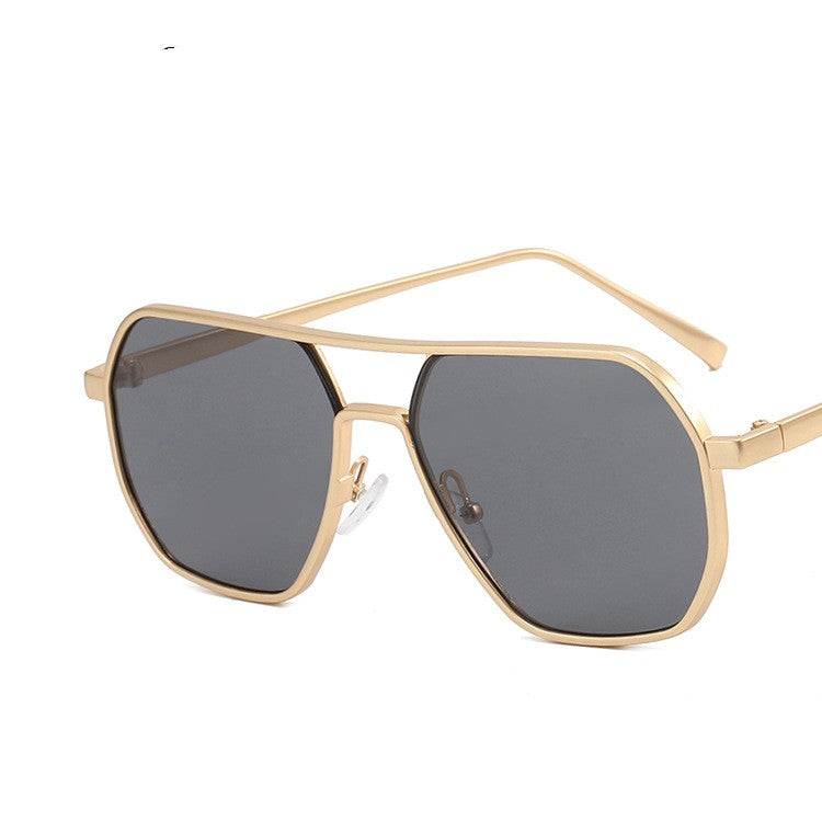 Classic Solid Blockbuster Sunglasses