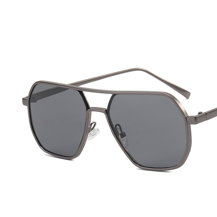 Classic Solid Blockbuster Sunglasses