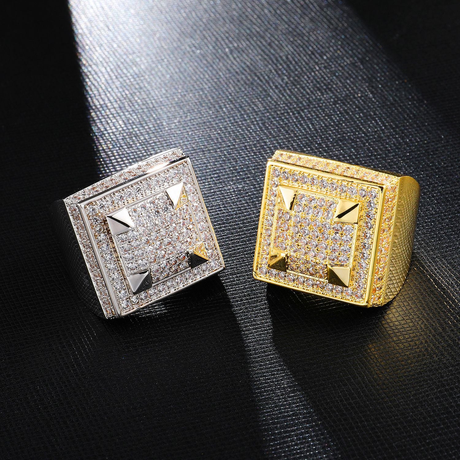 Luxurious Gold Platted Precious Stone Zircon Ring