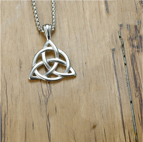 Hollow Geometric Triangle Alloy Necklace