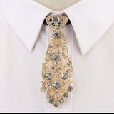 Corbata estilo borla de aleación y diamantes de imitación