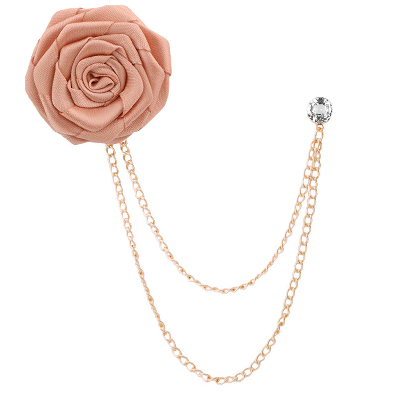 Broche de rosa y cadena