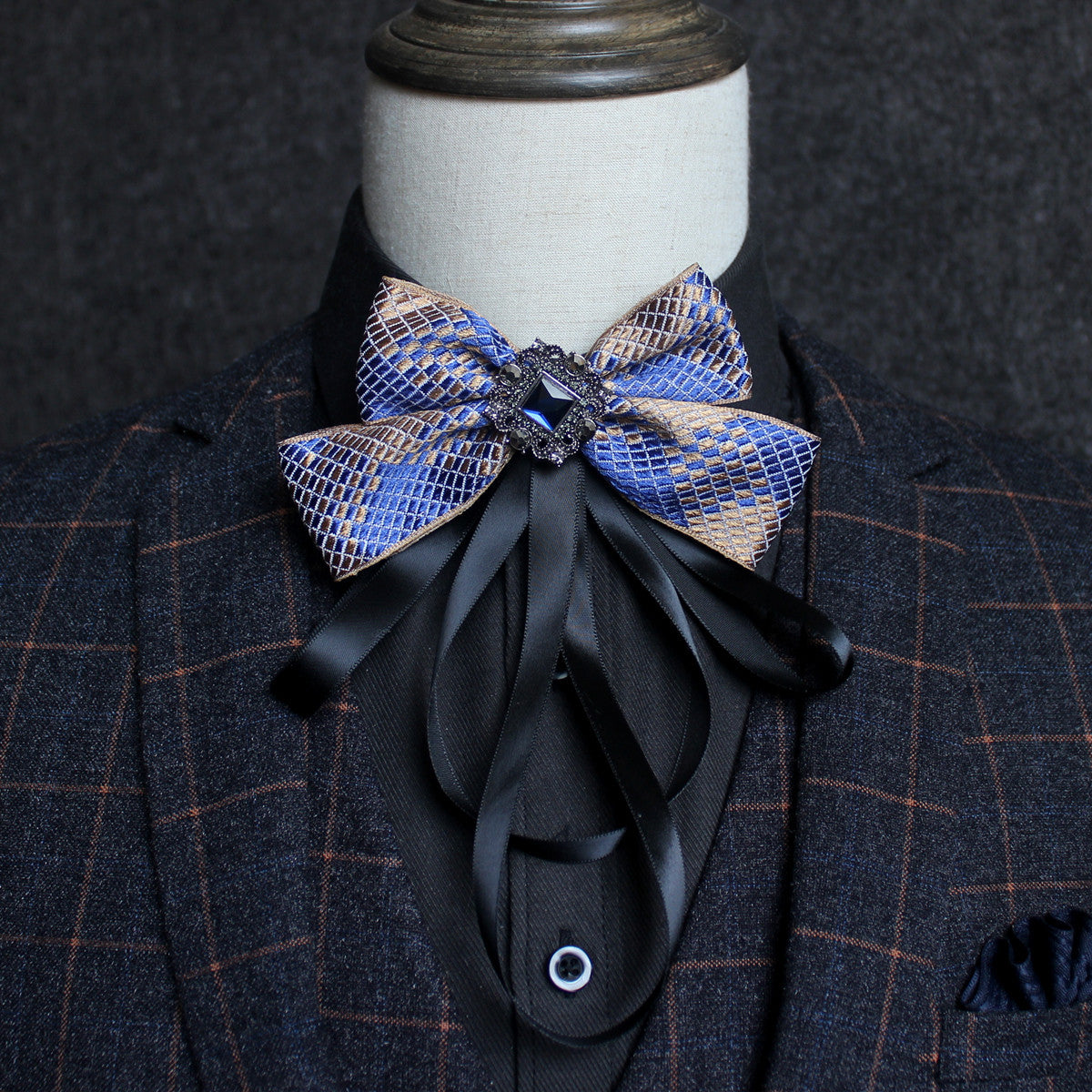 Geometric Patterned Butterfly Tie