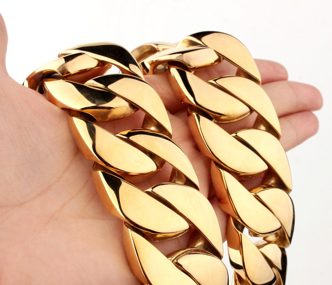 Geometric Whip Chain Golden Necklace