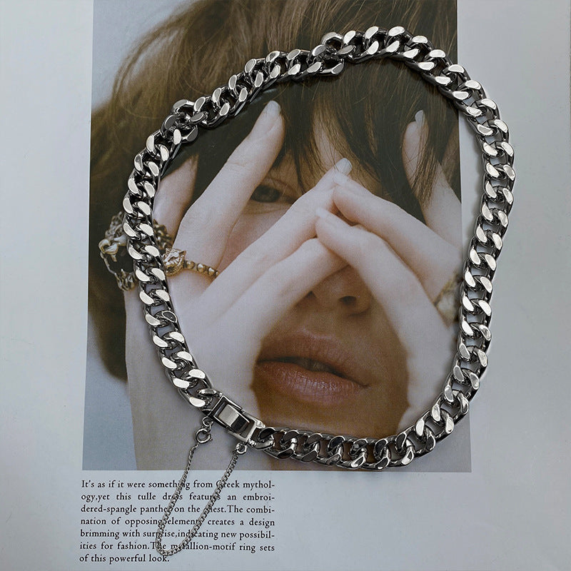 Geometrisches Armband des Gelegenheitskettengurtes