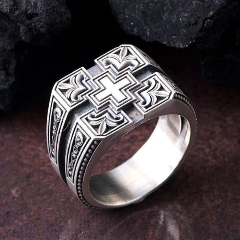 Retro Carved Christian Geometric Ring