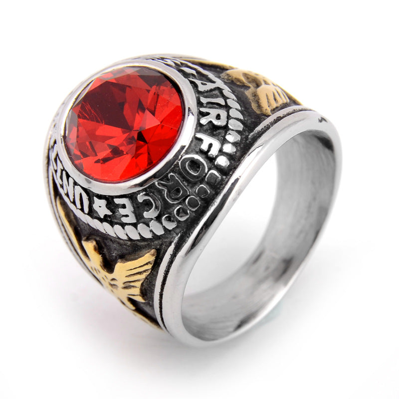 Anillo del ejército de piedras preciosas de águila con alas extendidas