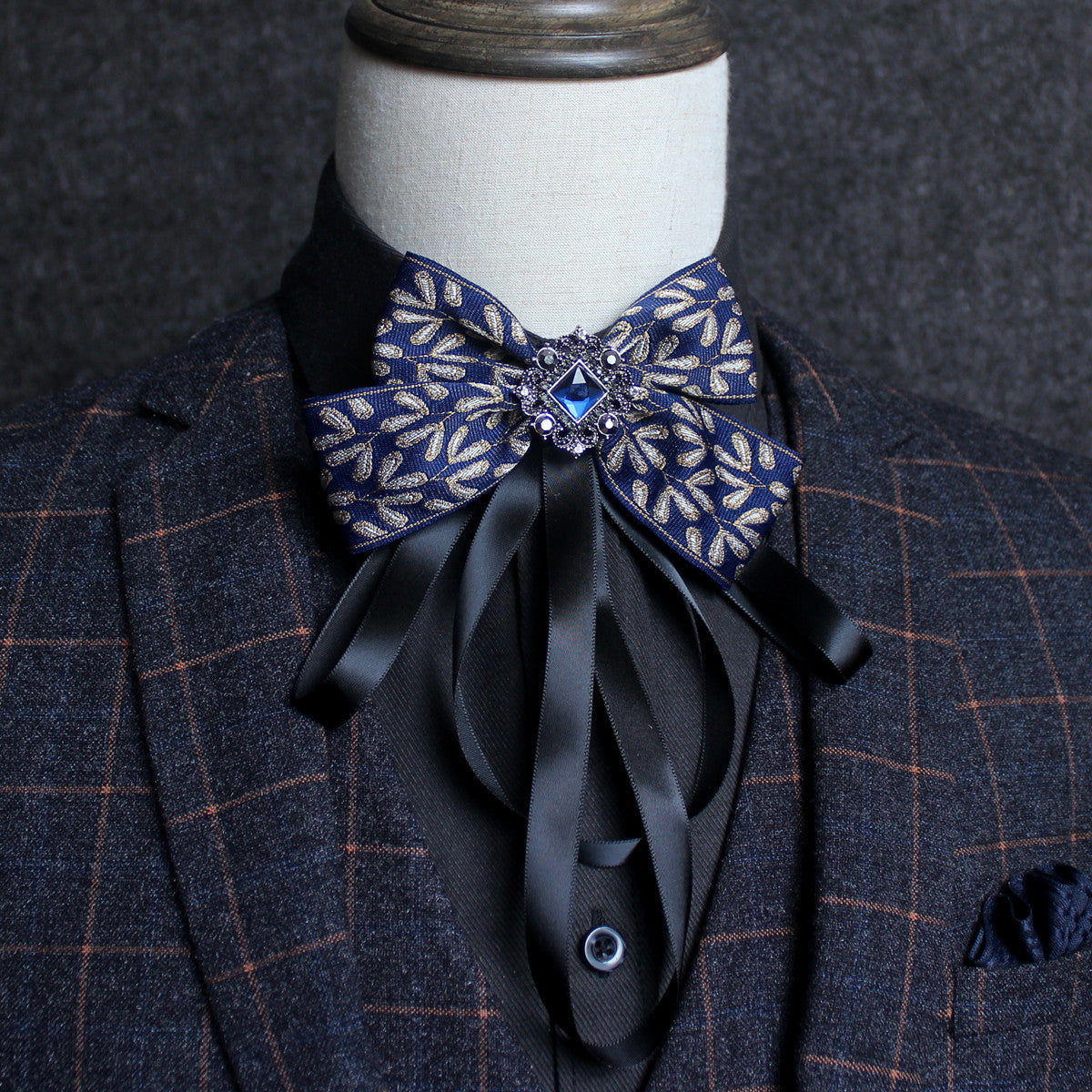 Geometric Patterned Butterfly Tie