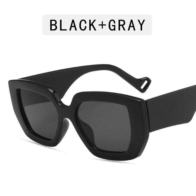 Polygonal Thick Edge Retro Sunglasses